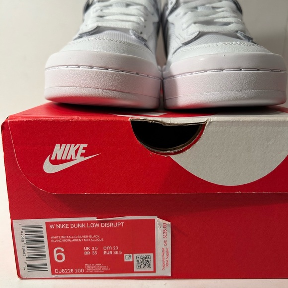 Nike Dunk Low Disrupt White Silver - Picture 4 of 5